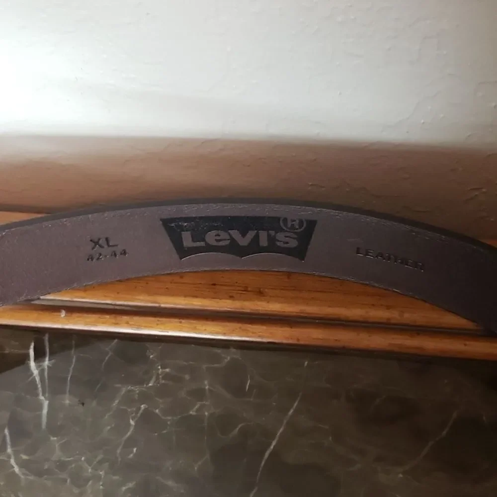 Levi leather belt